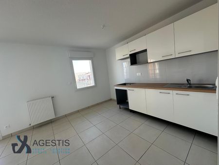 APPARTEMENT T3 60M - Photo 2
