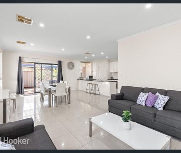 Furnished, Semi-Furnished or Unfurnished - the choice is yours!!! - Photo 1