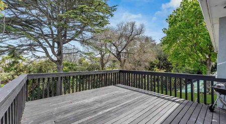 Great Location - Photo 3