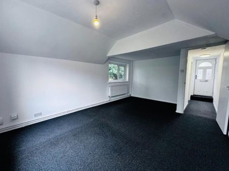 3 bedroom apartment to rent - Photo 5