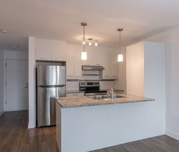 1800 Victoria - Photo 1