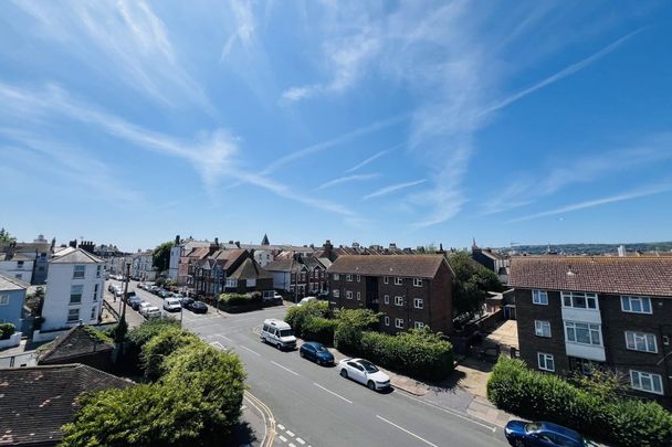 Langney Road, Eastbourne - Photo 1