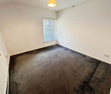 Graig Avenue, PONTYPRIDD - Photo 4