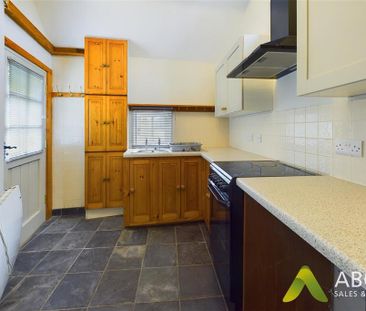 1 bedroom barn conversion to rent - Photo 2