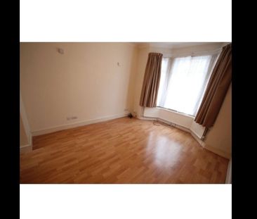 4 Bed Terraced House, St. Kildas Road, HA1 - Photo 4