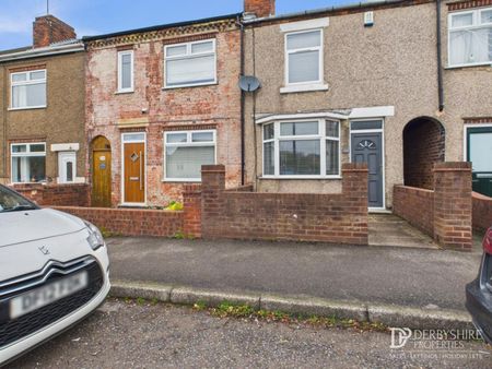 2 Bedroom Terraced House - Photo 3