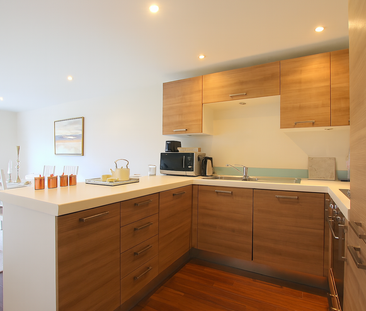 2 bedroom apartment to rent - Photo 5