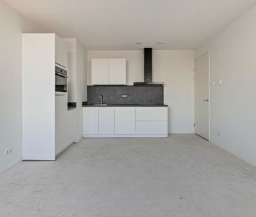 Appartement te huur: Plesostraat 193 1043 BV Amsterdam - foto 2