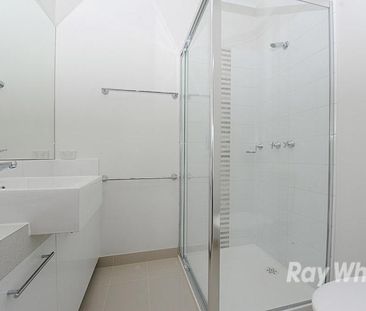 3 Storey Townhouse in the Heart of Boronia - Photo 5