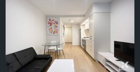 Furnished 1 Bedroom Apartment on Latrobe St! - Photo 3