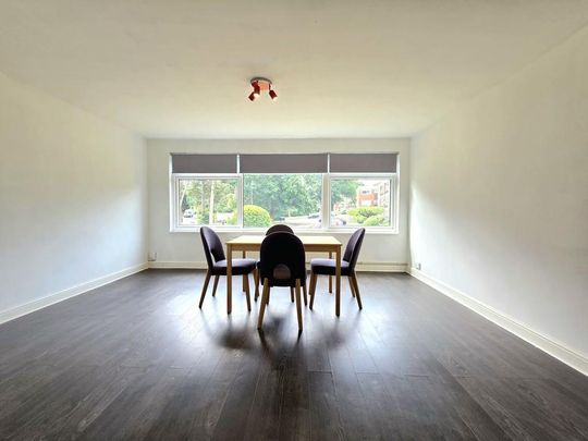 2 bedroom ground floor flat to rent - Photo 1