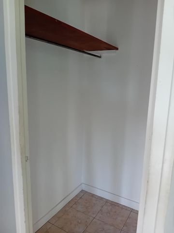 Location Appartement 2 pièces 32m² - Photo 2