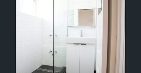 Sun Filled One Bedroom in Coveted Locale - Photo 4