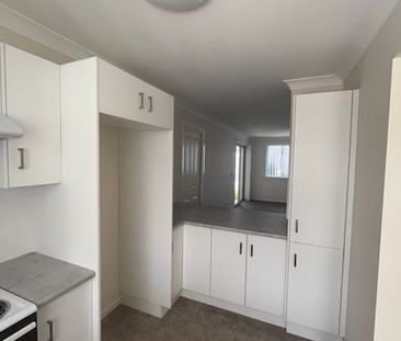 Home For Rent - Photo 3