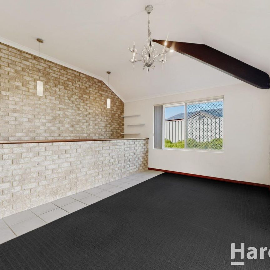 Spacious Family Home - Photo 1
