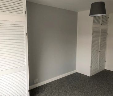 3 Bed Flat, Old Bedford Road, LU2 - Photo 1