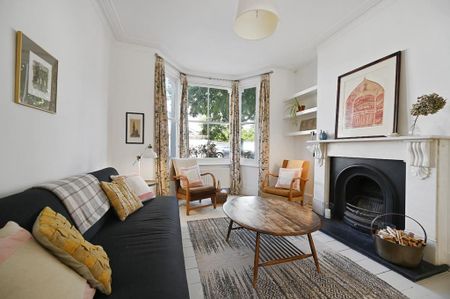 3 bedroom terraced house to rent - Photo 5