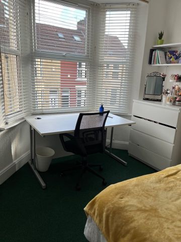 3 Bed Terraced House, Albert Edward Road, L7 - Photo 4