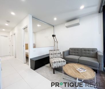 Partially furnished One Bedroom in West Melbourne - Photo 6