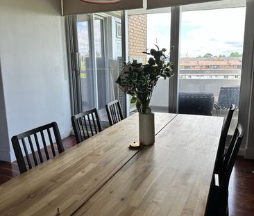 South Yarra - Photo 2