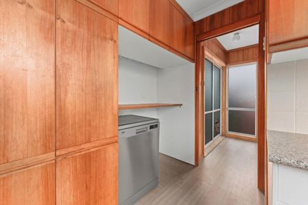 9 Helenwood Grove - Photo 2