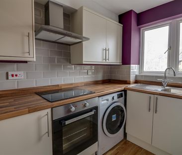 Porter Close, Grays, RM20 - Photo 3