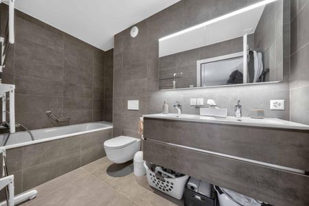 4.5 Zimmer, 110 m², 2. Stock - Photo 3
