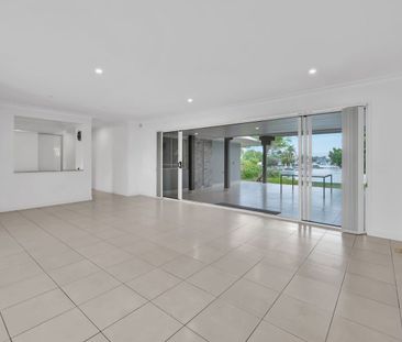 Spacious Waterfront Living with Flexible Floorplan - Photo 2