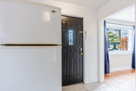 For Lease - 136 Meighen Avenue, Toronto, Ontario - Photo 2