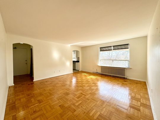 For Lease - 2696 Lake Shore Boulevard Unit# 5, Toronto, Ontario - Photo 1