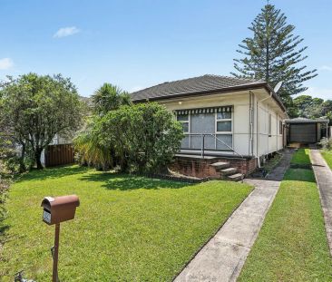 “Neat and tidy family home in an ideal location” - Photo 4