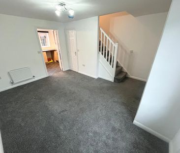 2 bedroom townhouse to rent - Photo 1