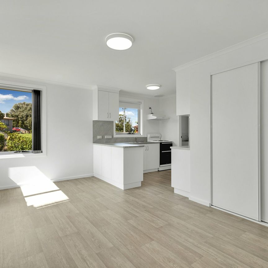 5 Canning Drive, EAST DEVONPORT - Photo 1