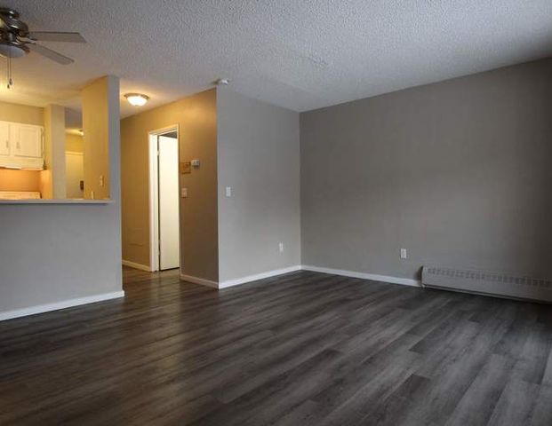 Spring Garden Terrace | 1723 26 Avenue SW, Calgary - Photo 1