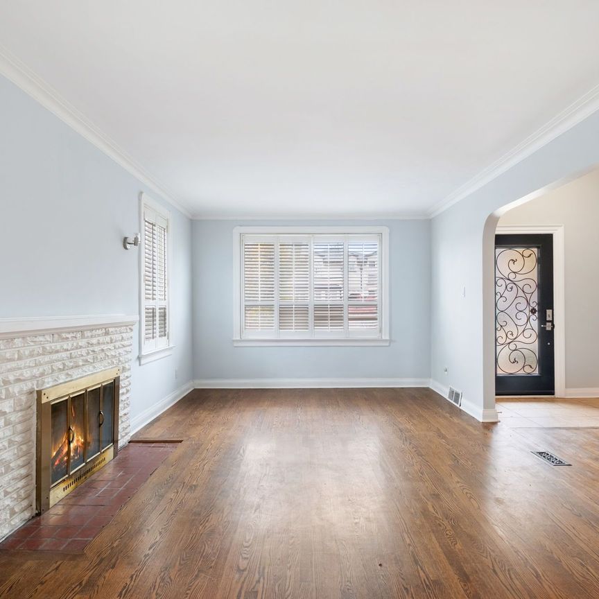 For Lease - 21 Kelso Avenue, Toronto, Ontario - Photo 1