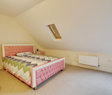 3 bedroom maisonette to rent - Photo 6