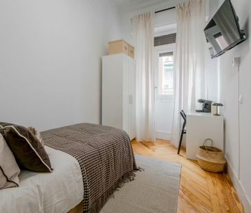 Calle de Nez de Balboa, Madrid, Community of Madrid 28001 - Photo 2