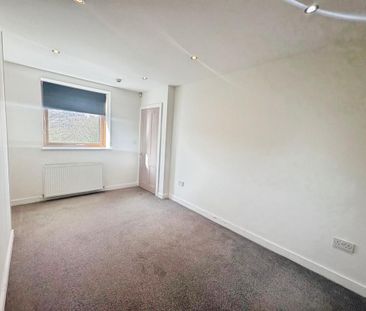 1 bedroom ground floor flat to rent - Photo 4