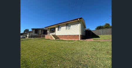 Neat & Tidy 3 Bedroom Home + Sleep out - Photo 4