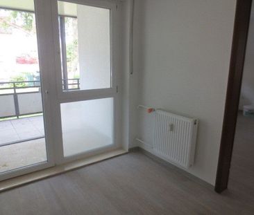 Modernisiertes Wohnglück- günstige 2,5-Zimmer-Wohnung - Photo 3