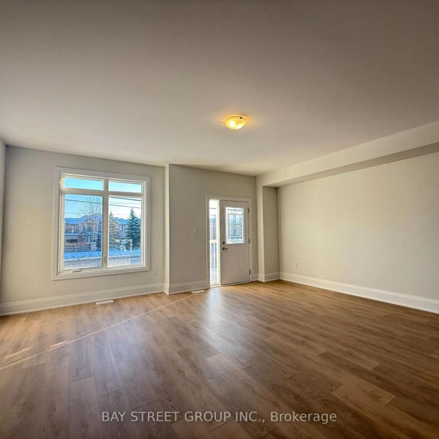 183 SEGUIN STREET - Photo 1