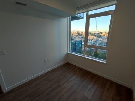 University District One Bedroom Condo with Parking and Storage - Photo 5
