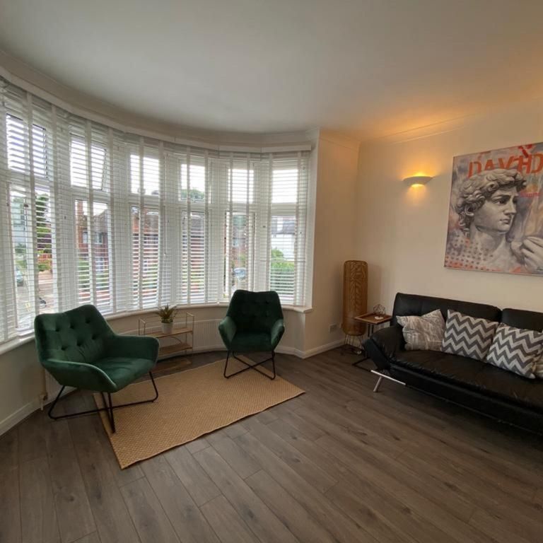 1 bedroom flat to rent - Photo 1