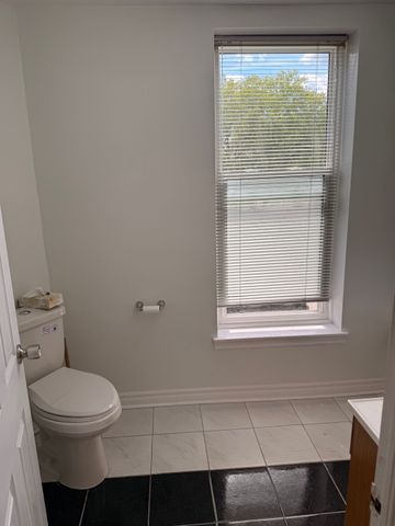 For Lease - 1529 Queen Street Unit# 1, Caledon, Ontario - Photo 2