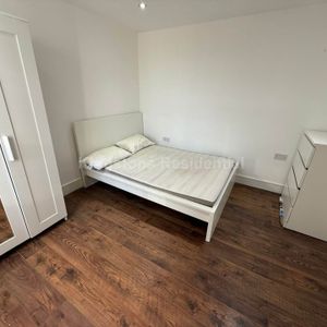 Cardiff, Woodville Road, Cardiff, CF24 4EB, Woodville Road, Cardiff, CF24 4EB - Photo 2