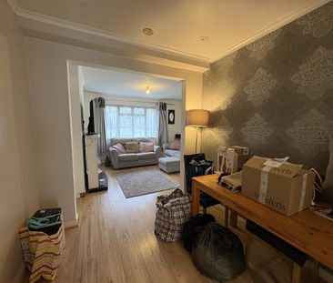 2 bedroom semi-detached house to rent - Photo 3
