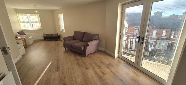 2 Distillery Close, Derry, Londonderry, BT47 2JX - Photo 1