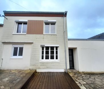 POITIERS, Quartier Montmidi, maison de type t3 bis, bien entretenue - Photo 3