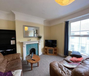 5 bedroom house to rent - Photo 1