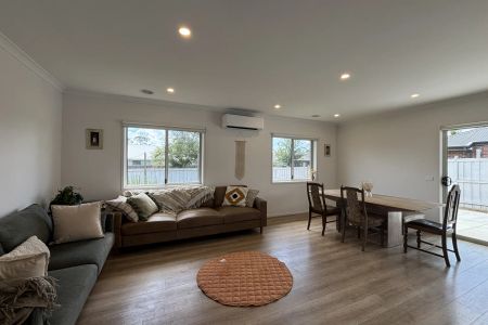 Family Home - Photo 2